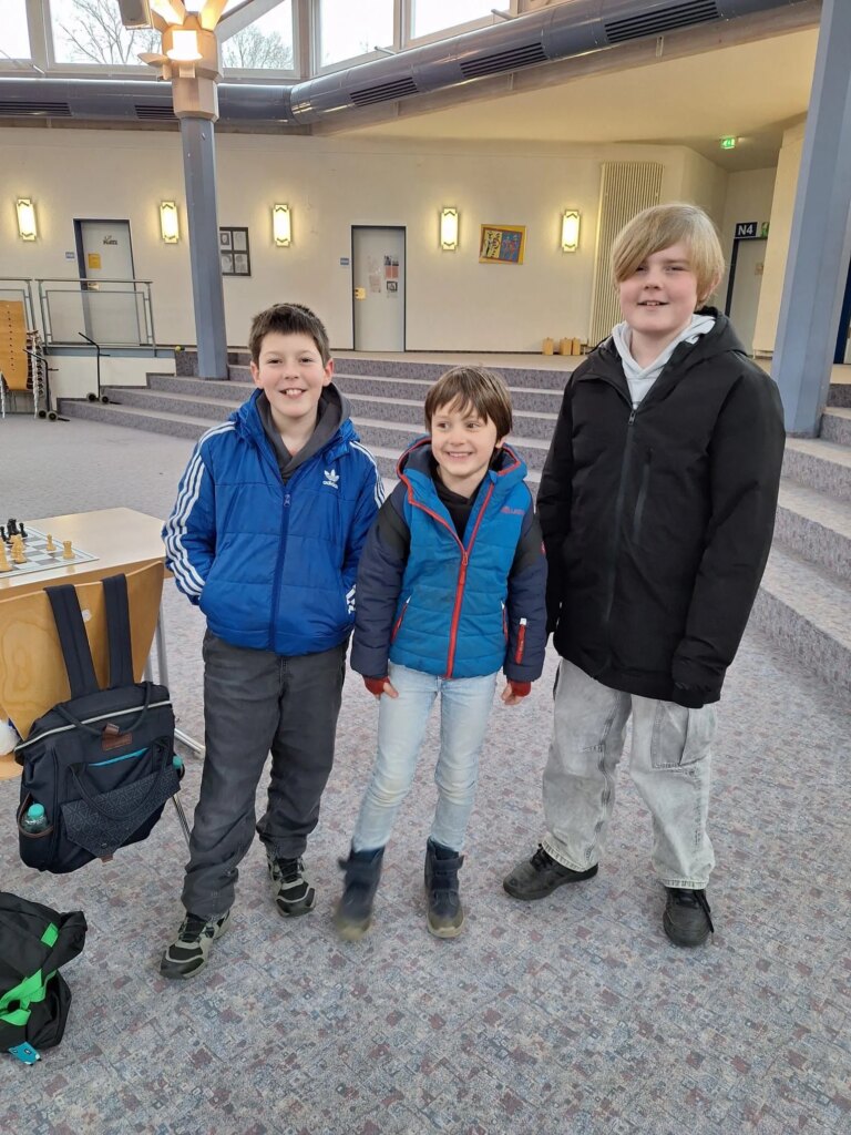 OWL Mannschaftsmeisterschaft U12: Zu Dritt auf Platz 4